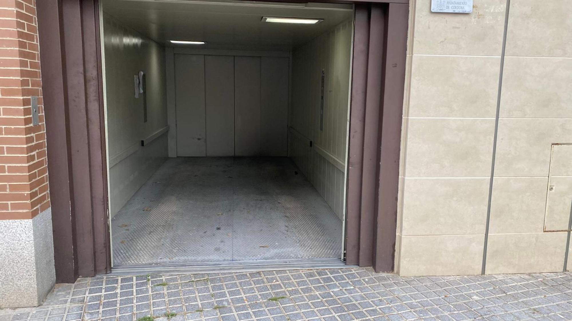 Duplex Junto Al Puente Romano Con Gran Terraza Y Parking Privado Кордова Экстерьер фото